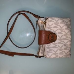 cross body bag